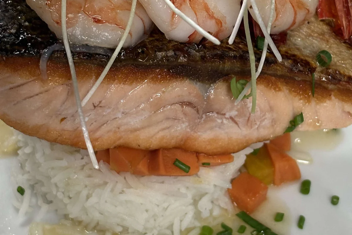 Saumon et crevettes avec riz basmati - LeBouillon16